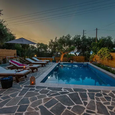 Villa Paxos