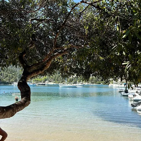 Villa Paxos