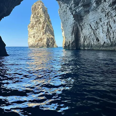 Villa Paxos
